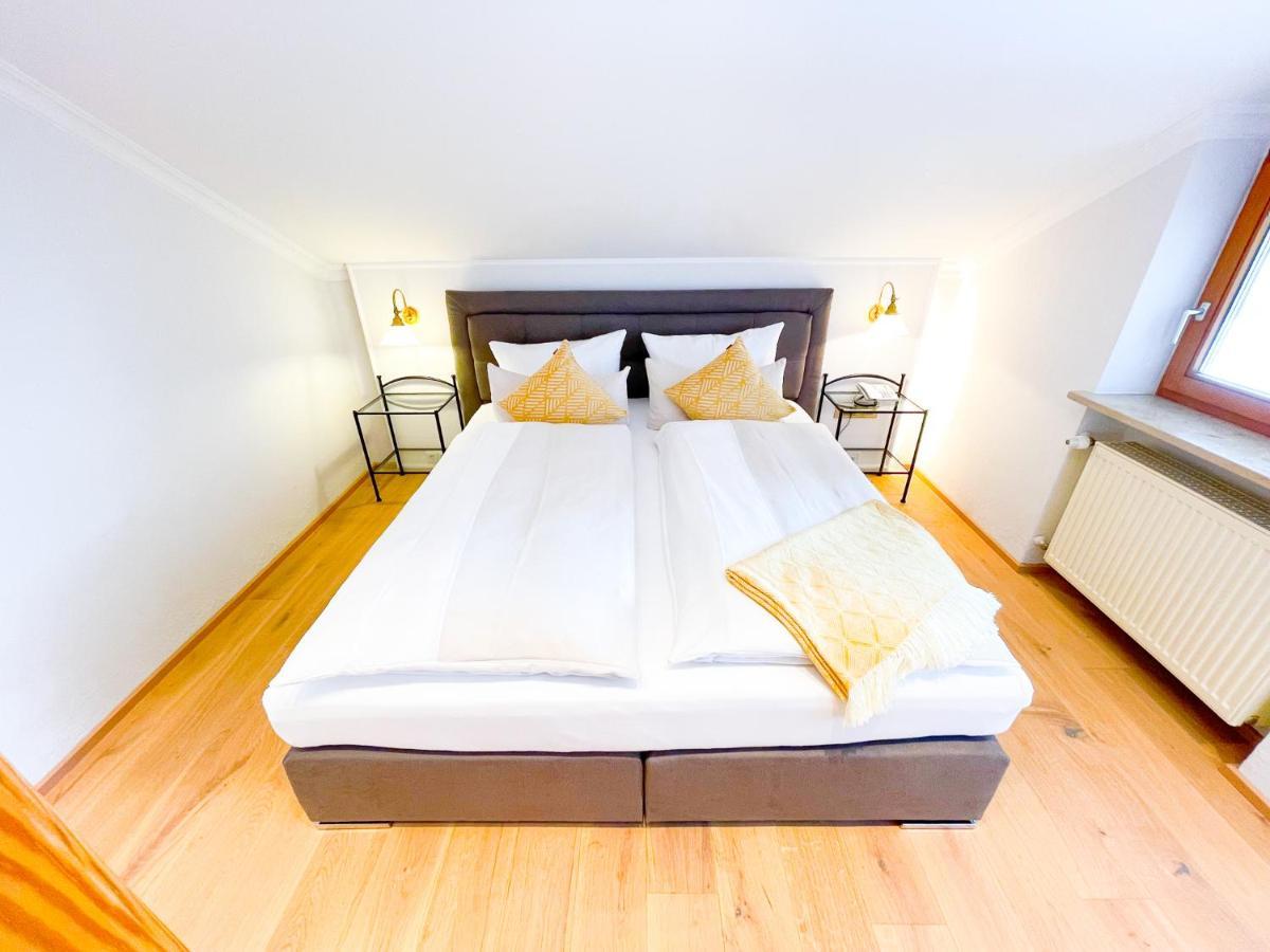 Yachthotel Chiemsee Gmbh 4*